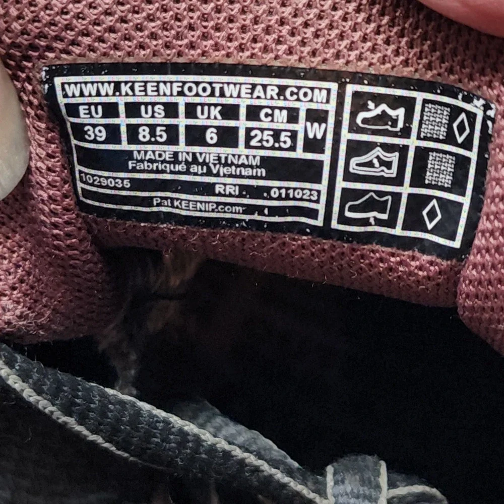 Keen msrp $160
